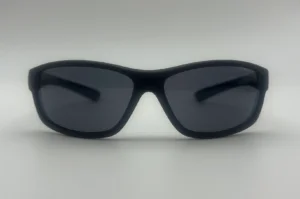 Lunettes de soleil ado noir verres noirs polarisés vue face