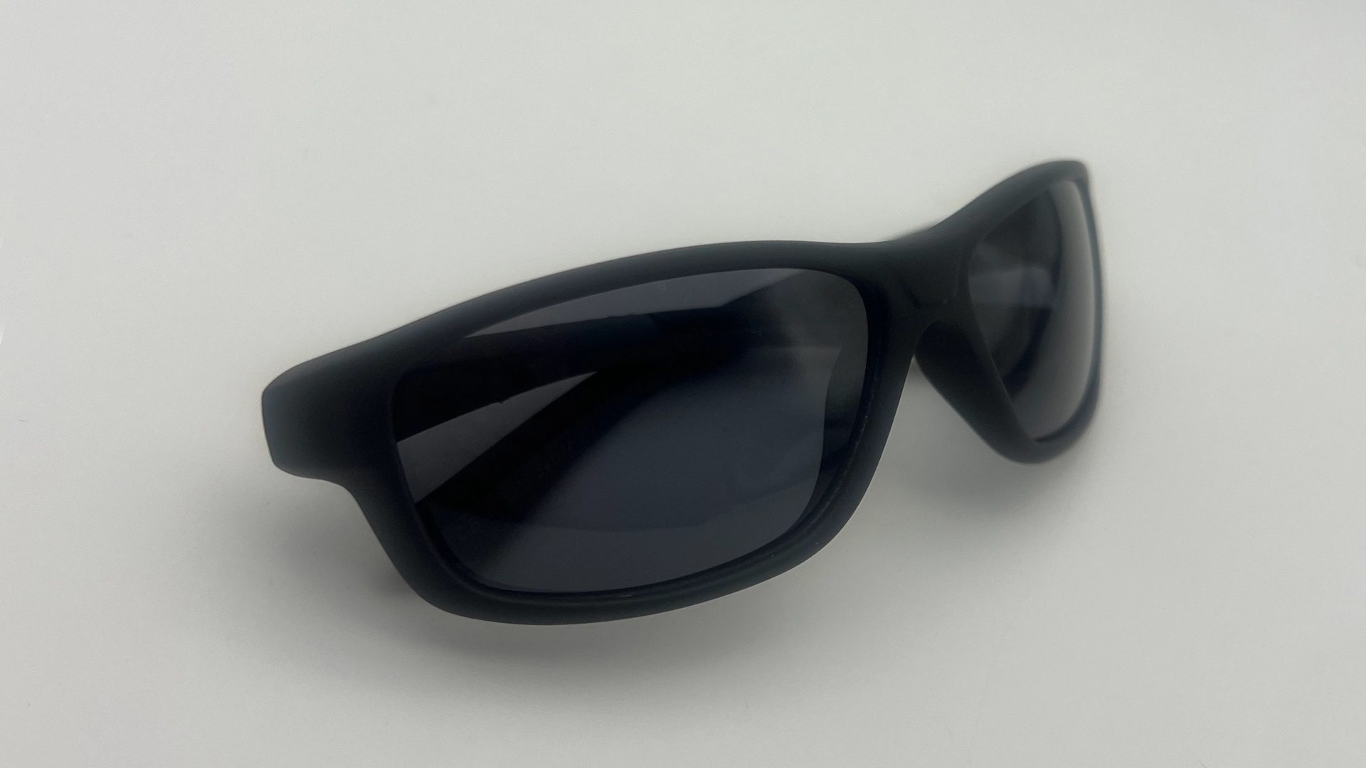 Lunettes Ado Noir - Pliees Lunettes de soleil ado noir verres noirs polarisés vue pliees