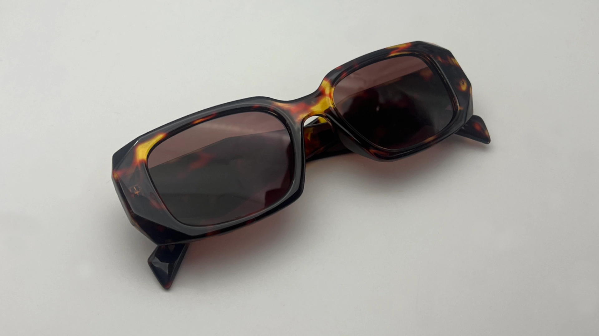 Lunettes Carrées Écaille - Pliees Lunettes de soleil carrées écaille verres marron vue pliees